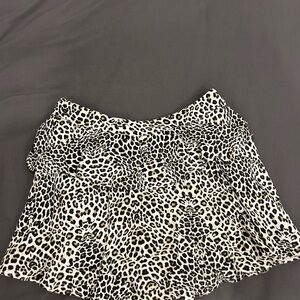 Zara Black and Cream Ruched Skater Mini Skirt